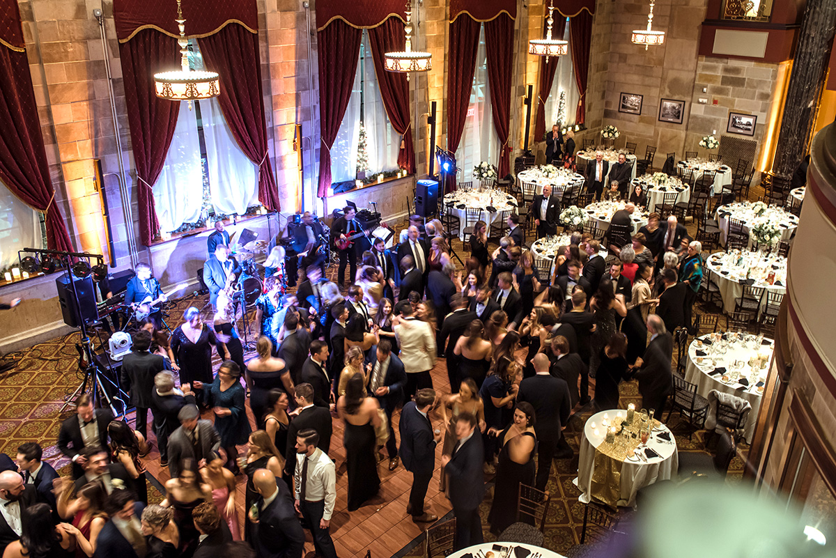 Overhead photo of the packed dance floor at Carly and Jonathan's Wedding